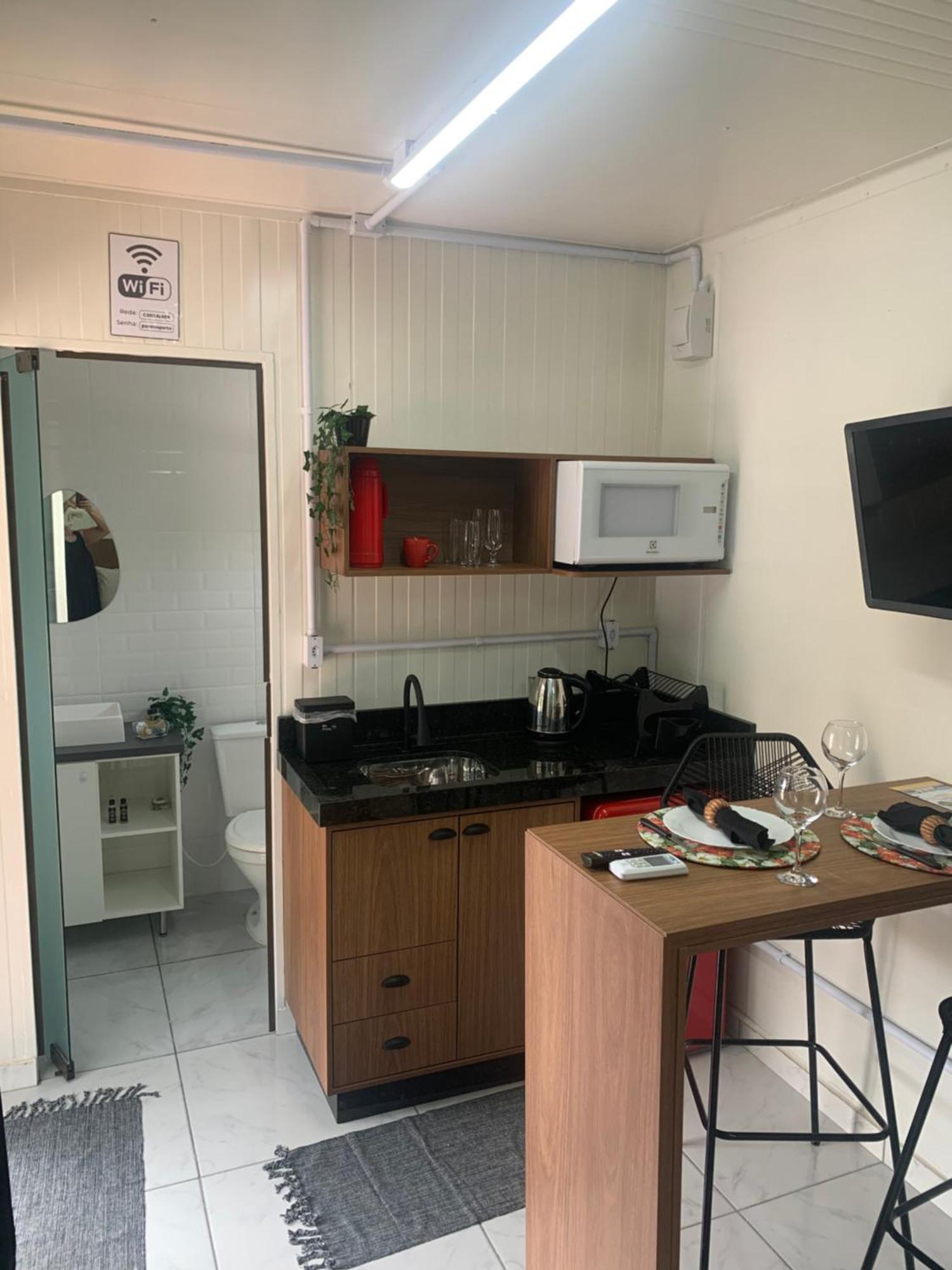 Container Guest house Porto Belo